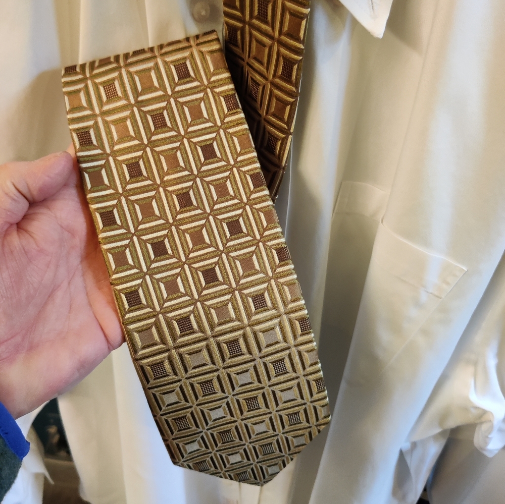 XMII Designer Tie